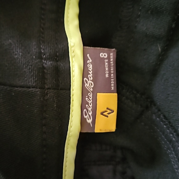 Women's size 8 Eddie Bauer black pants - Picture 4 of 5